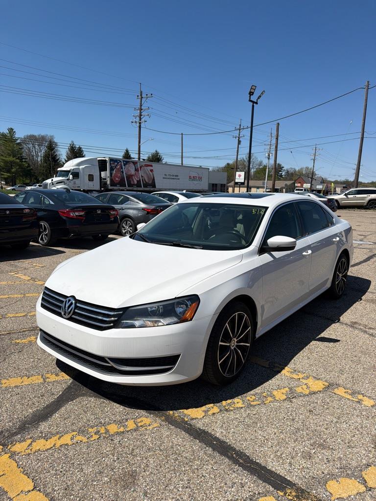 Volkswagen Passat 2.5L SE MT 2013