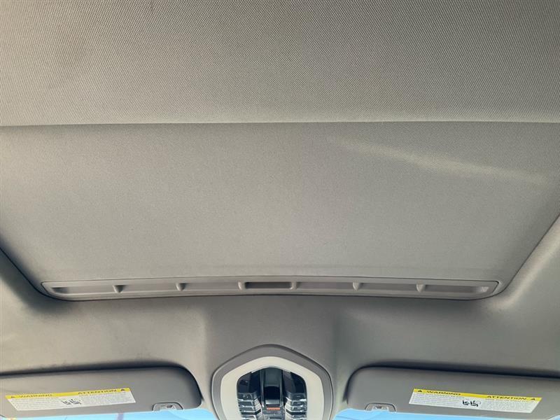 Porsche Panamera 4 2011