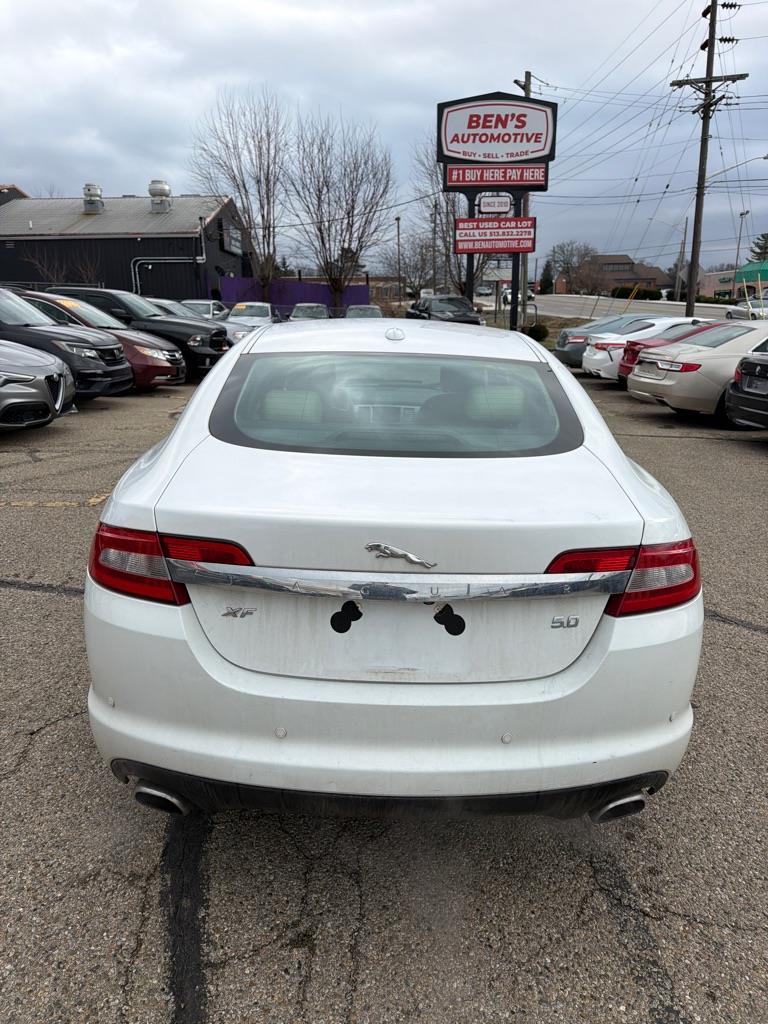 Jaguar XF-Series XF Premium 2011