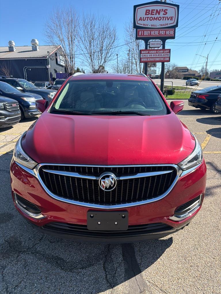 Buick Enclave Essence FWD 2018