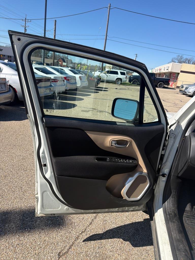 Jeep Renegade Latitude 4WD 2015