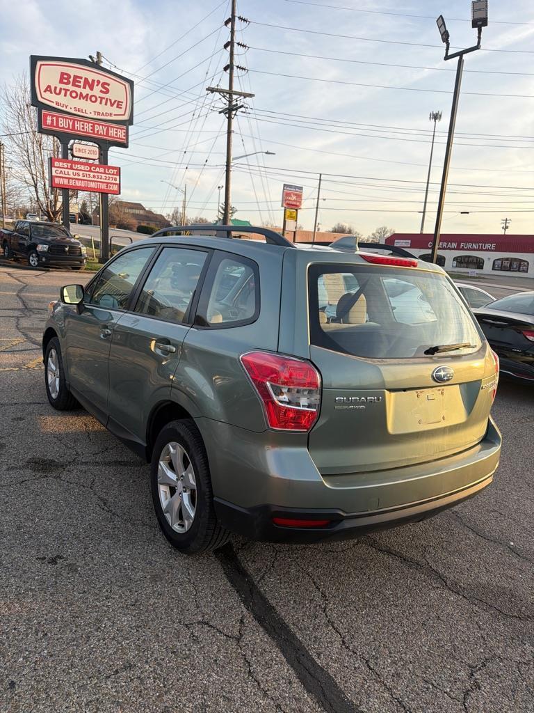 Subaru Forester 2.5i Premium PZEV CVT 2016