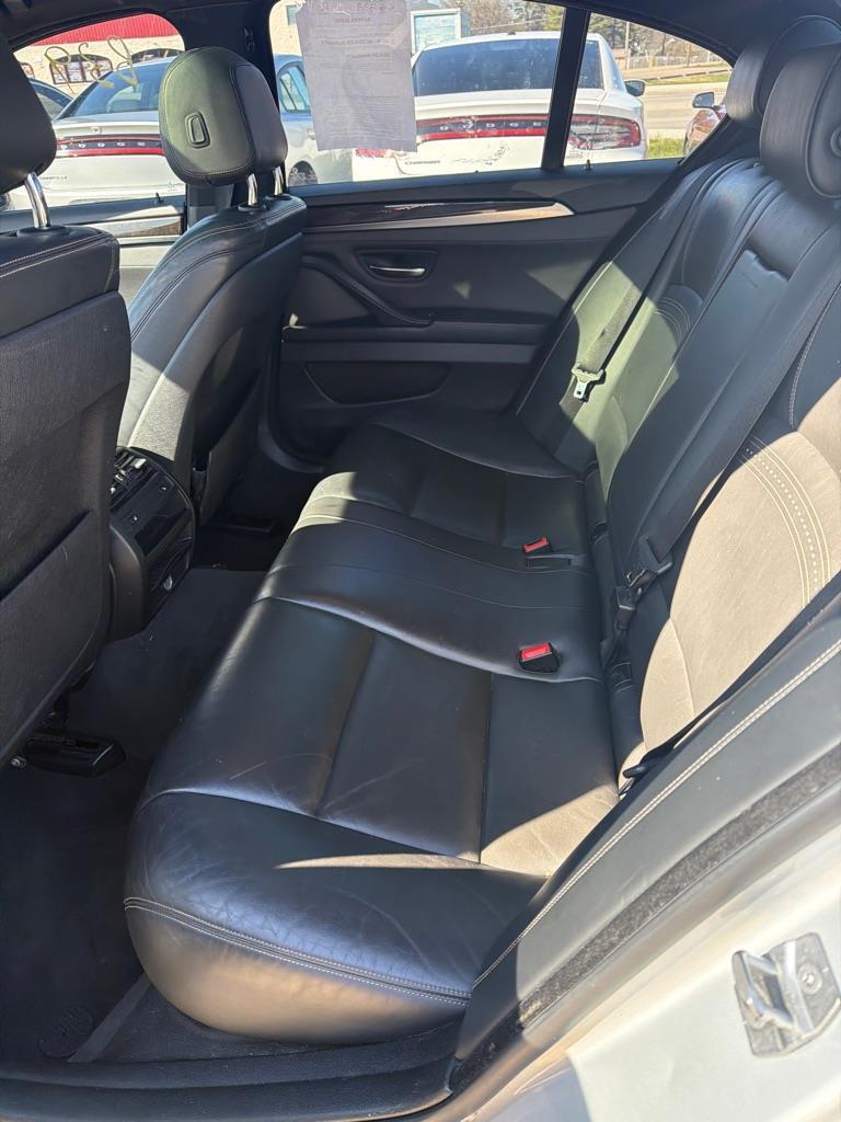 BMW 5-Series 535i xDrive 2015
