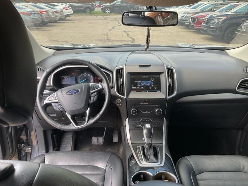 Ford Edge SEL FWD 2015