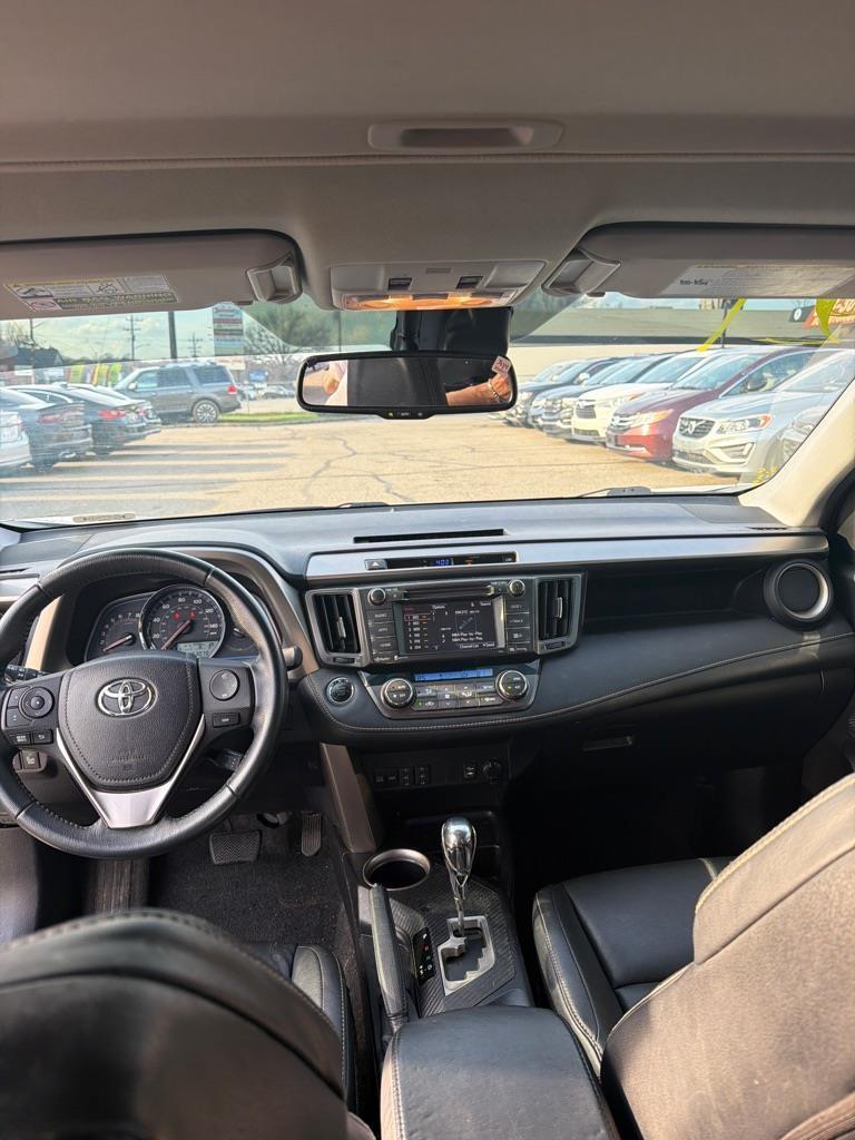 Toyota RAV4 Limited AWD 2015