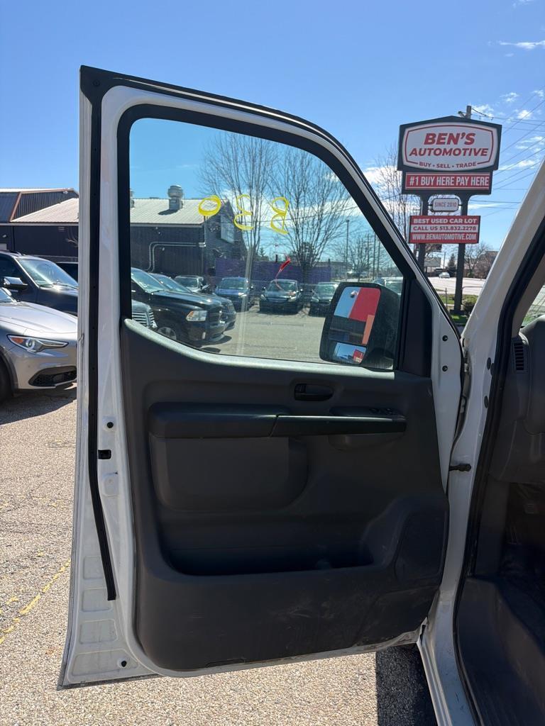 Nissan NV Cargo 2500 HD S V6 High Roof 2019