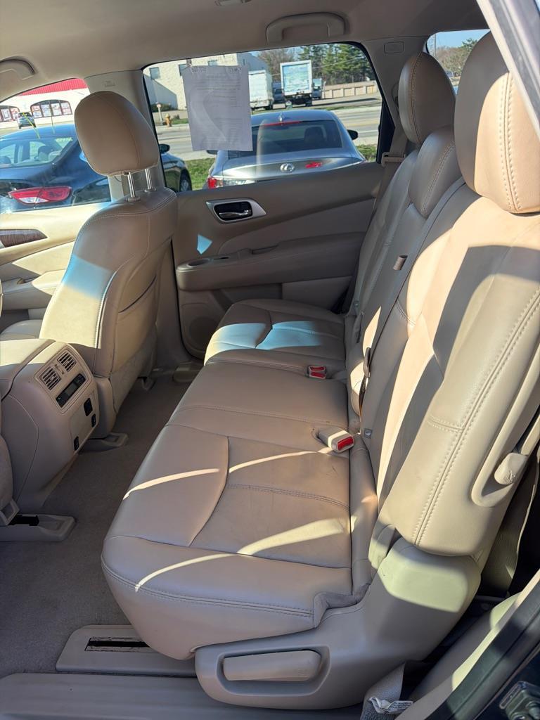 Nissan Pathfinder S 4WD 2015