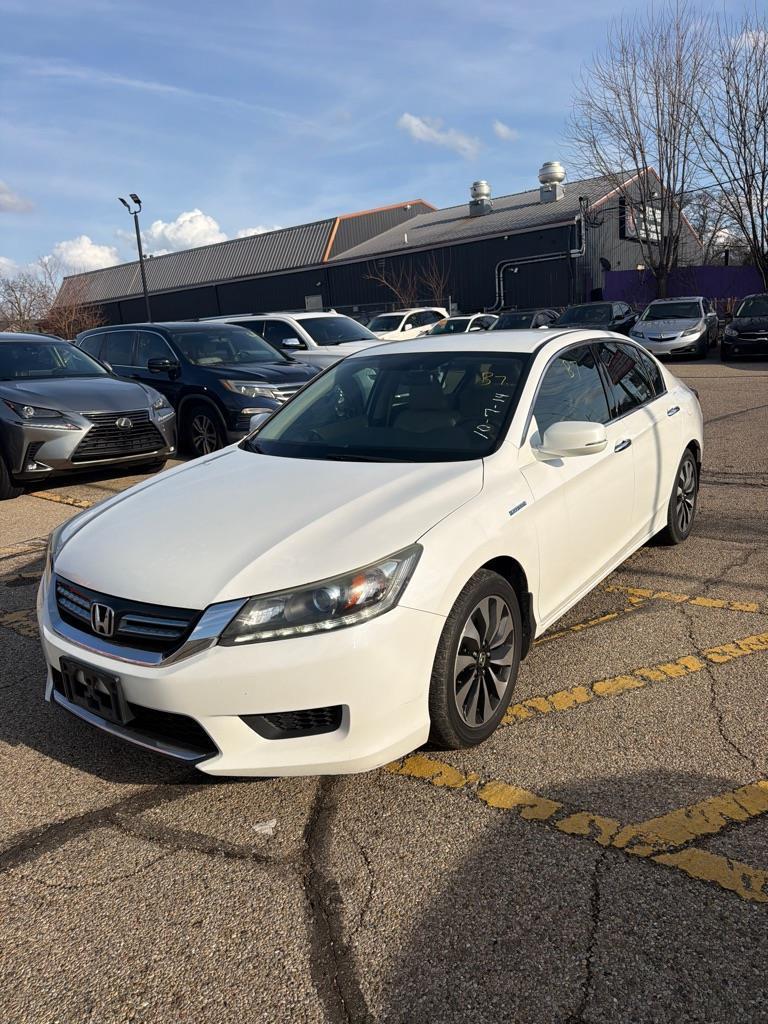Honda Accord Hybrid Base 2014