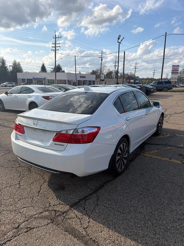 Honda Accord Hybrid Base 2014