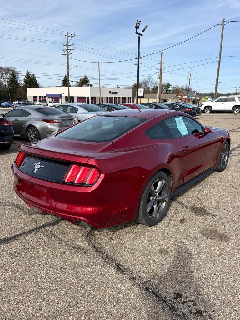 Ford Mustang V6 Coupe 2016