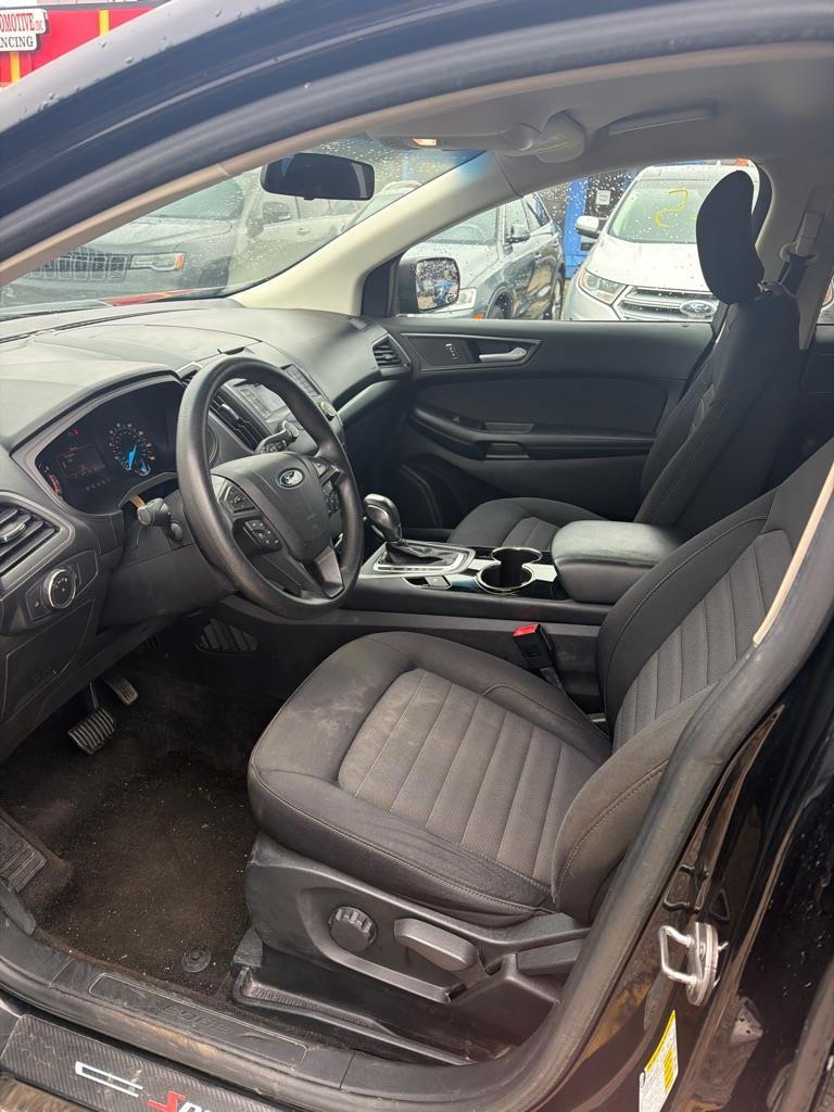 Ford Edge SE FWD 2018