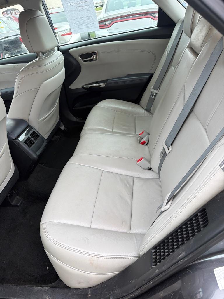 Toyota Avalon Hybrid XLE Touring 2013