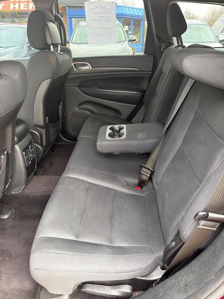 Jeep Grand Cherokee Laredo 4WD 2016