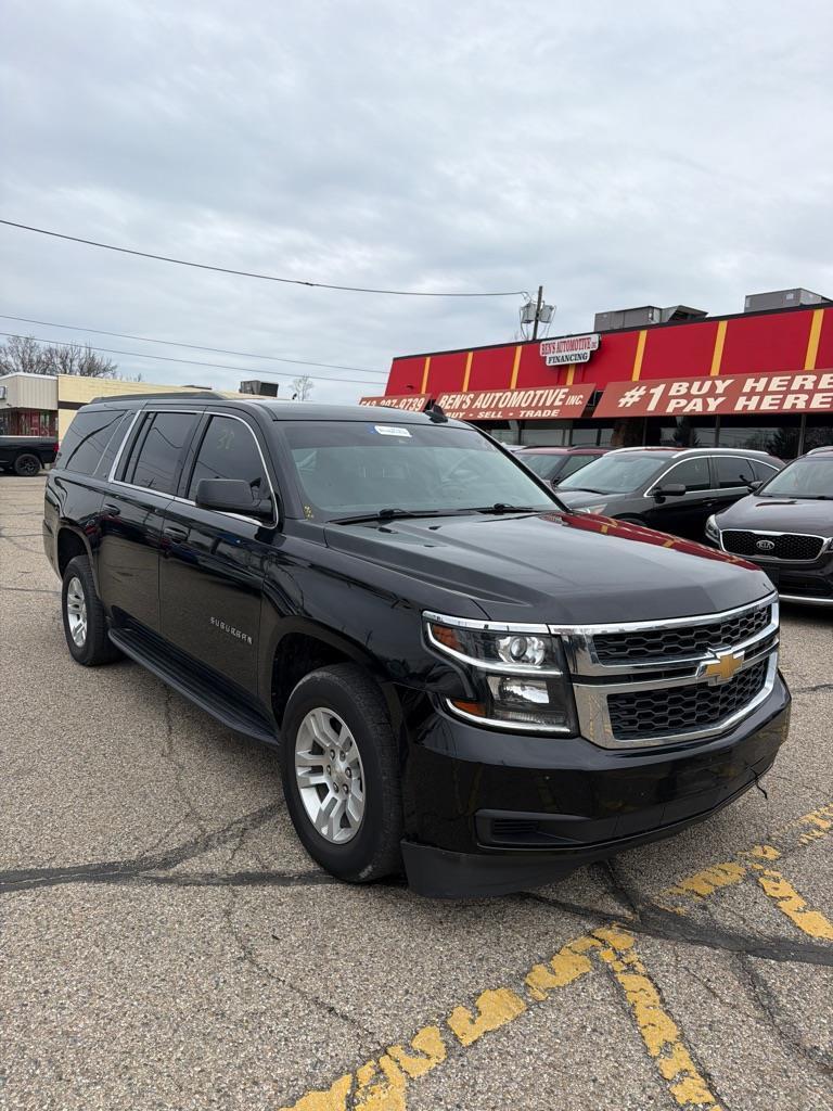 Chevrolet Suburban LT 4WD 2018