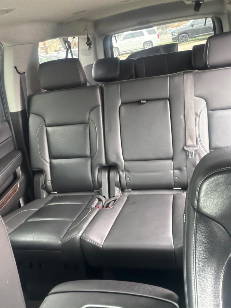 Chevrolet Suburban LT 4WD 2018