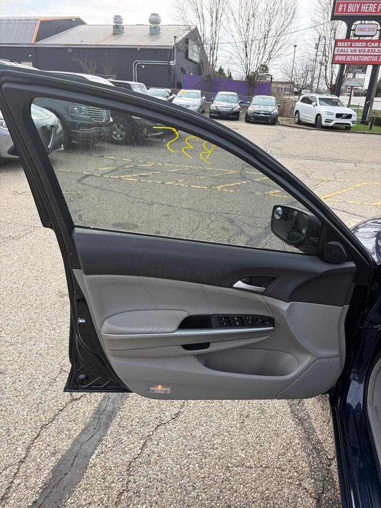 Honda Accord EX-L V-6 Sedan AT 2008