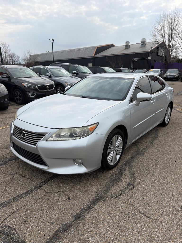 Lexus ES 350 Sedan 2015