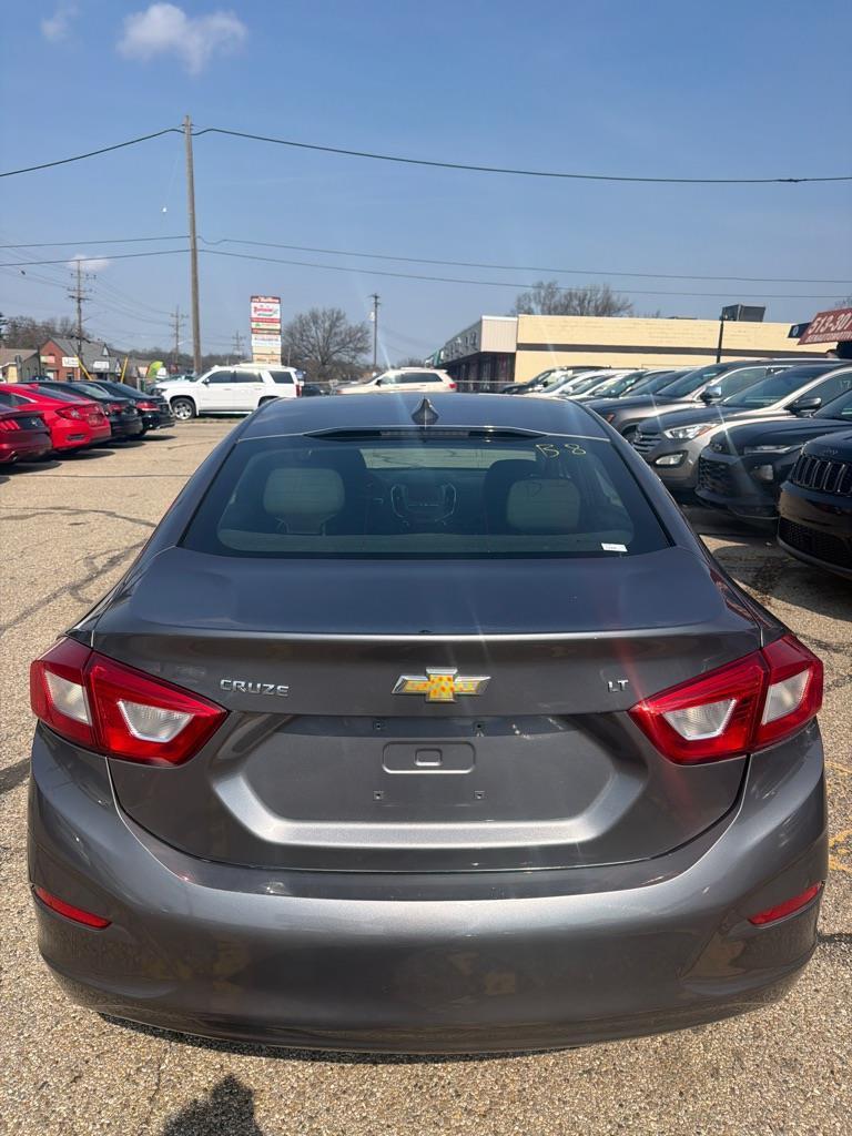 Chevrolet Cruze LT Auto 2018