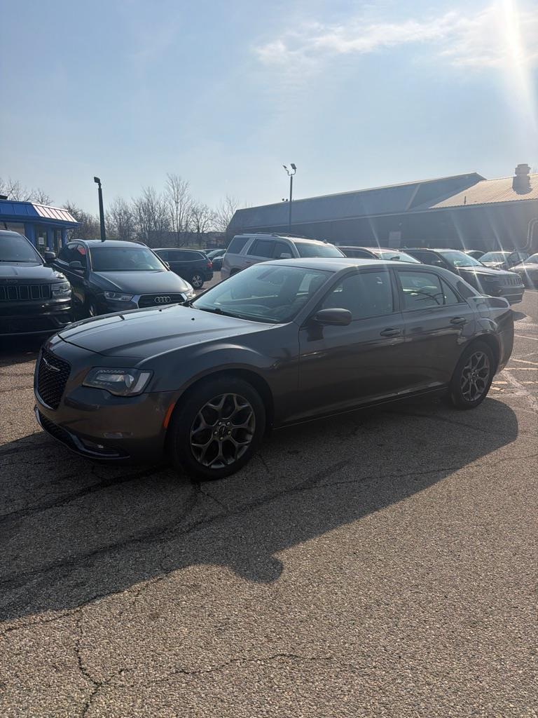 Chrysler 300 S V6 AWD 2015