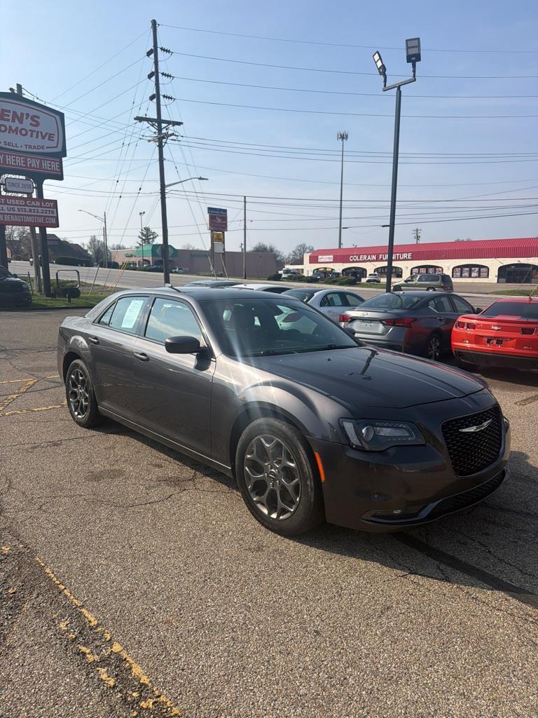 Chrysler 300 S V6 AWD 2015