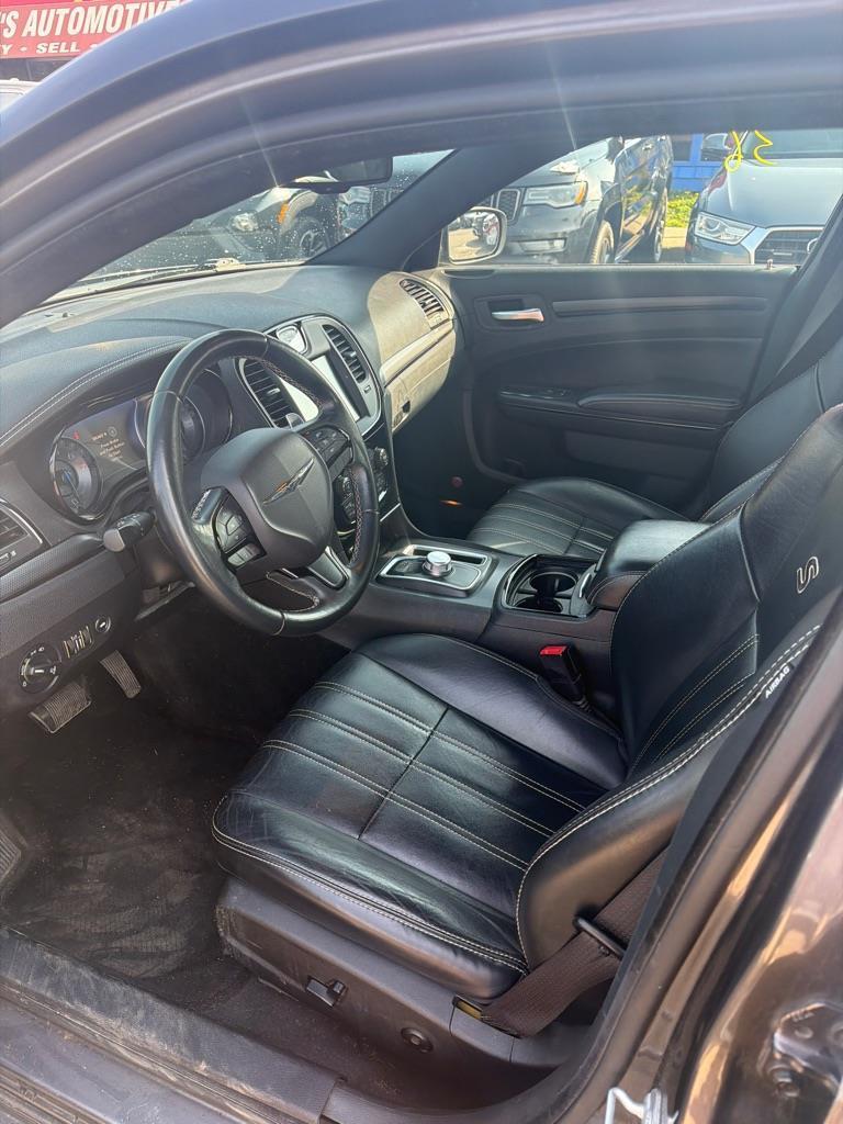 Chrysler 300 S V6 AWD 2015