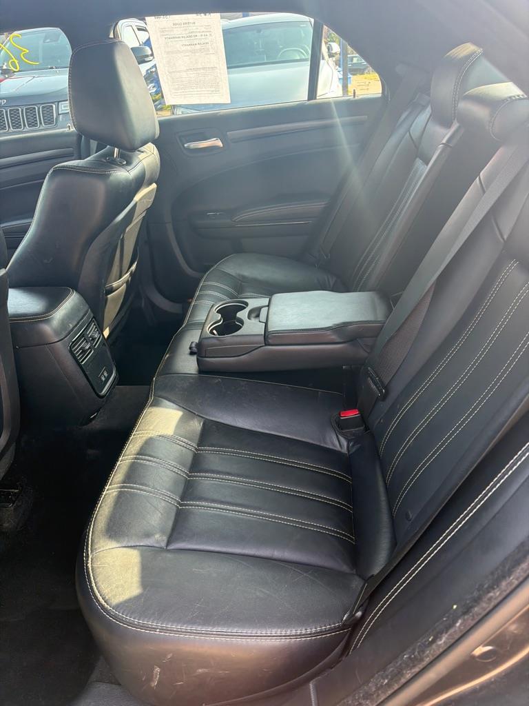 Chrysler 300 S V6 AWD 2015