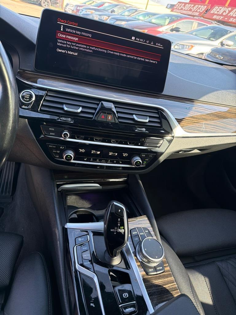 BMW 5-Series 530i xDrive 2021