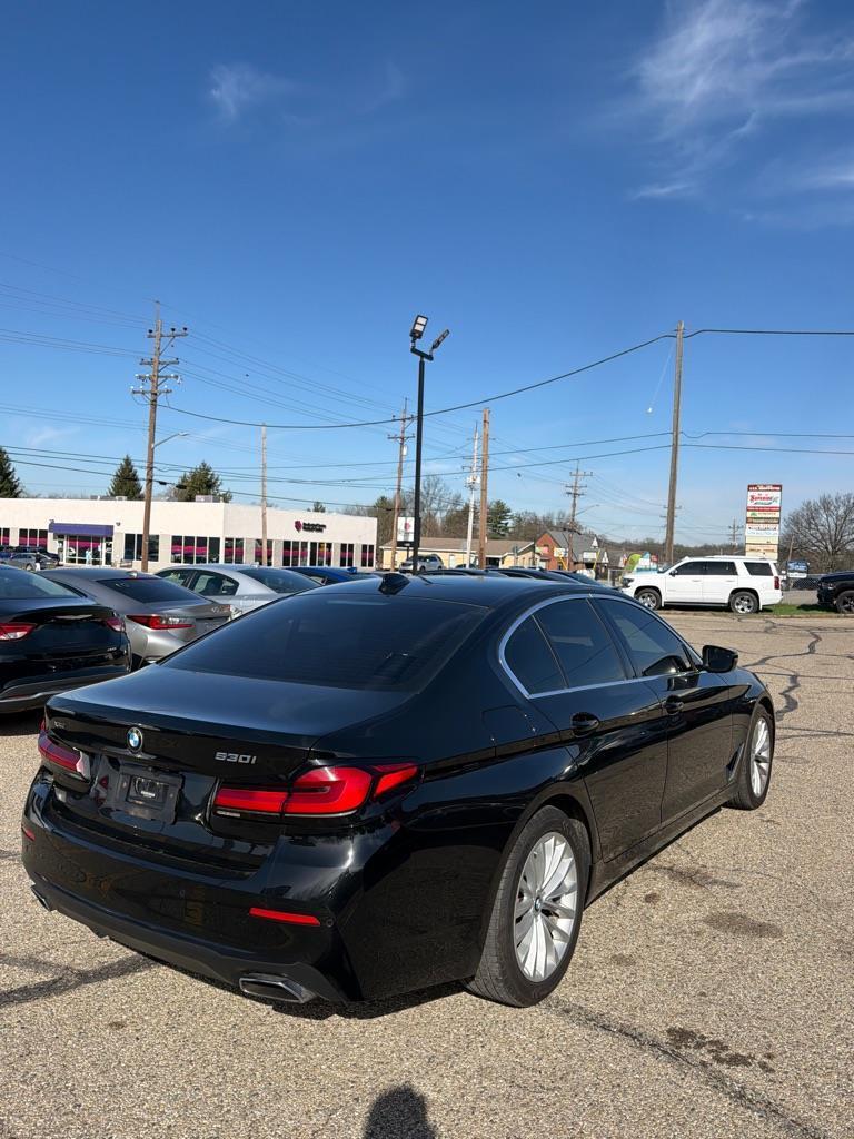 BMW 5-Series 530i xDrive 2021