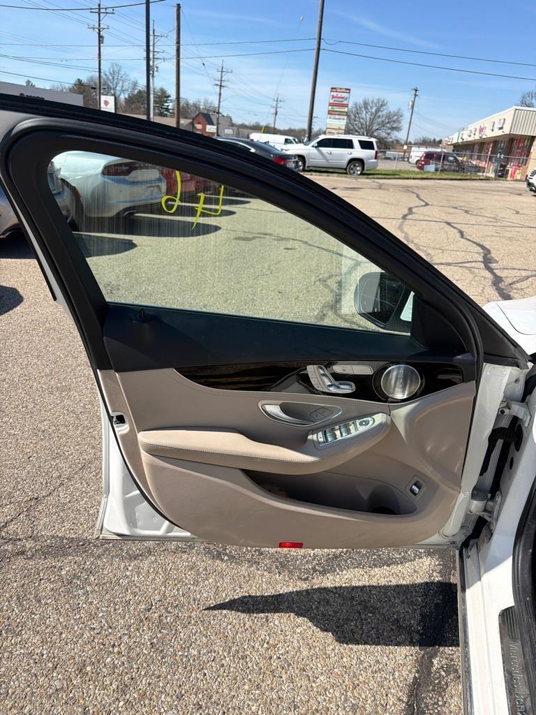 Mercedes-Benz C-Class C300 4MATIC Sedan 2015