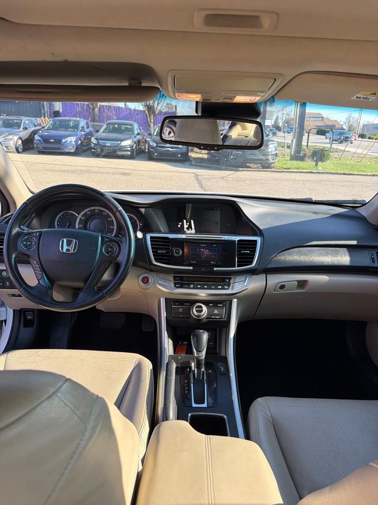 Honda Accord EX-L V6 Sedan AT 2013