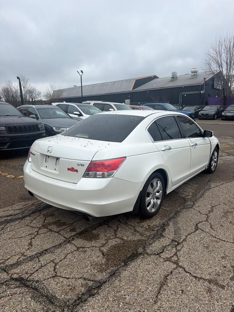 Honda Accord EX-L V-6 Sedan AT 2010