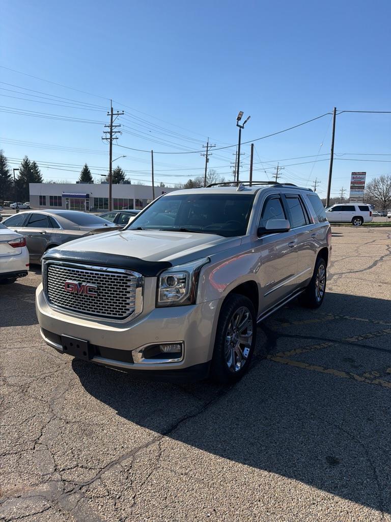 GMC Yukon Denali 4WD 2015