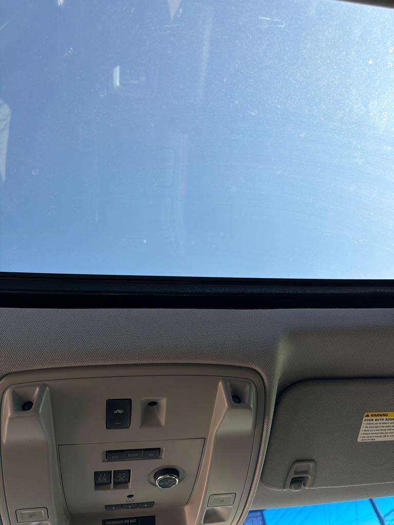 GMC Yukon Denali 4WD 2015