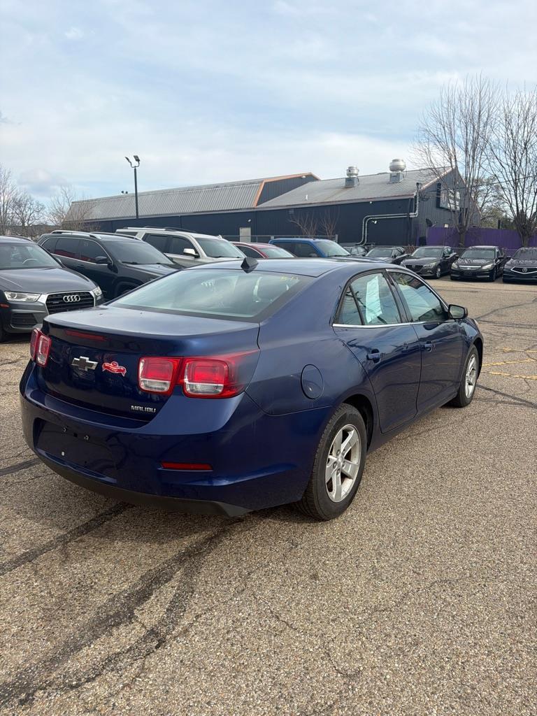 Chevrolet Malibu LS 2013