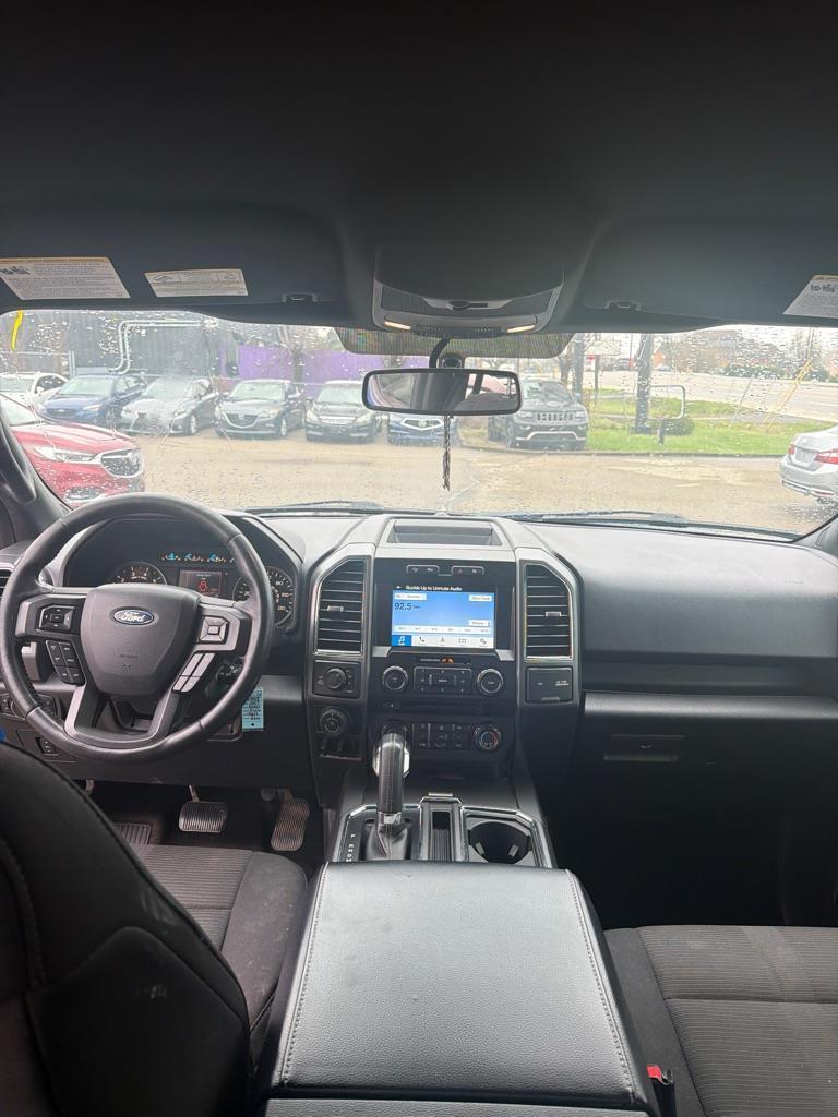 Ford F-150 XL SuperCrew 6.5-ft. Bed 4WD 2017