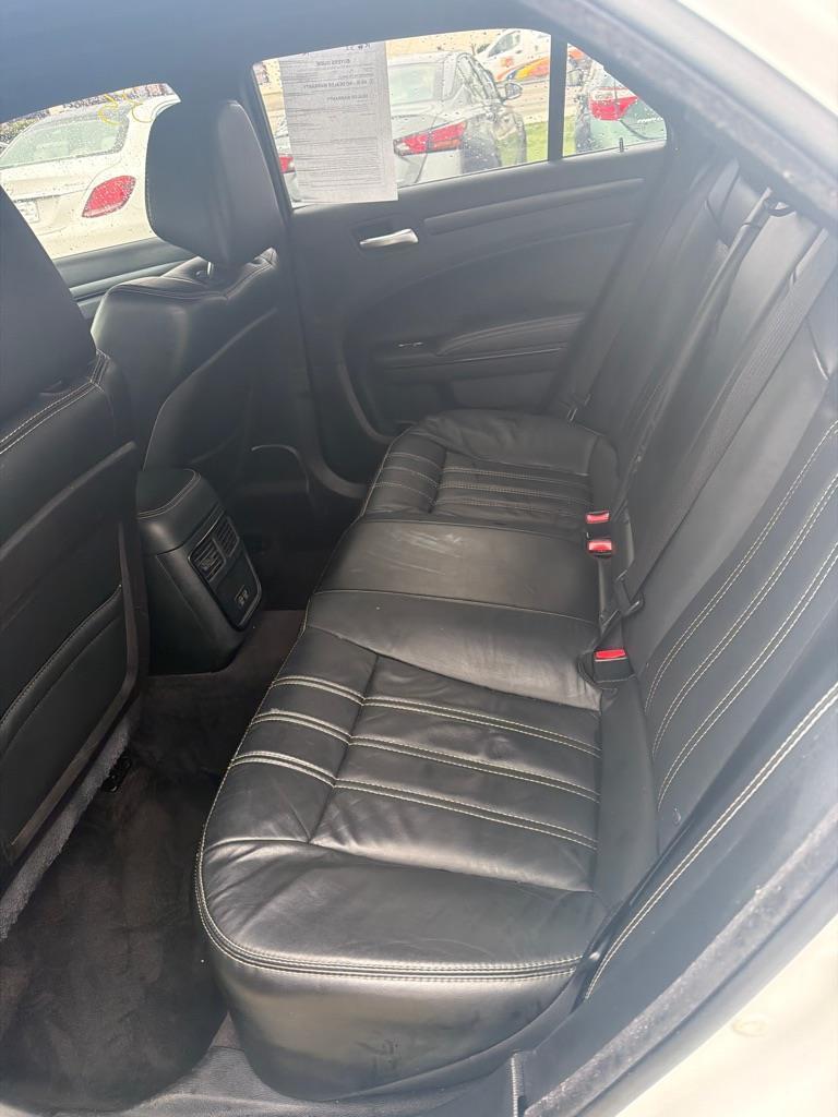 Chrysler 300 S V6 RWD 2016