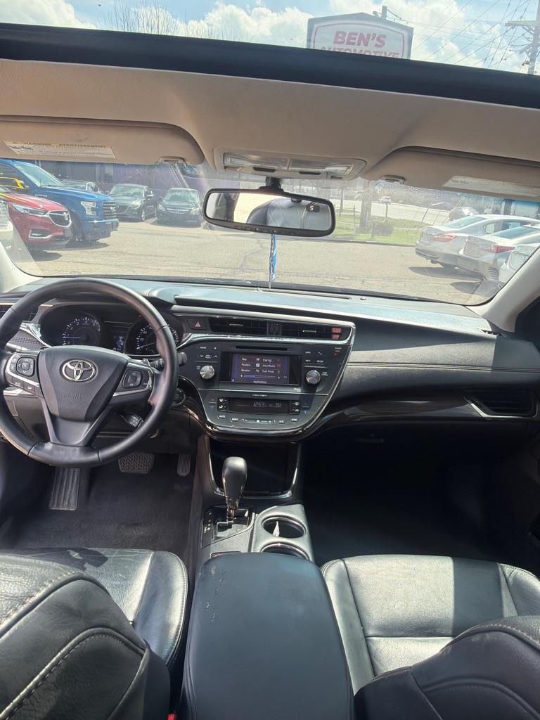 Toyota Avalon XLE 2013