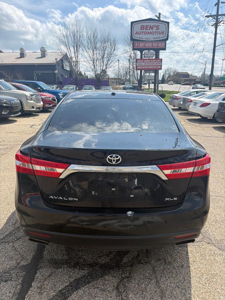 Toyota Avalon XLE 2013