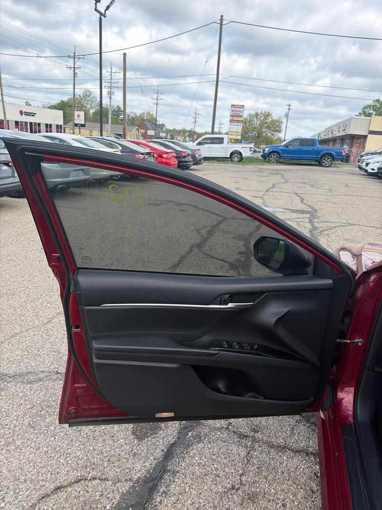 Toyota Camry L 2019