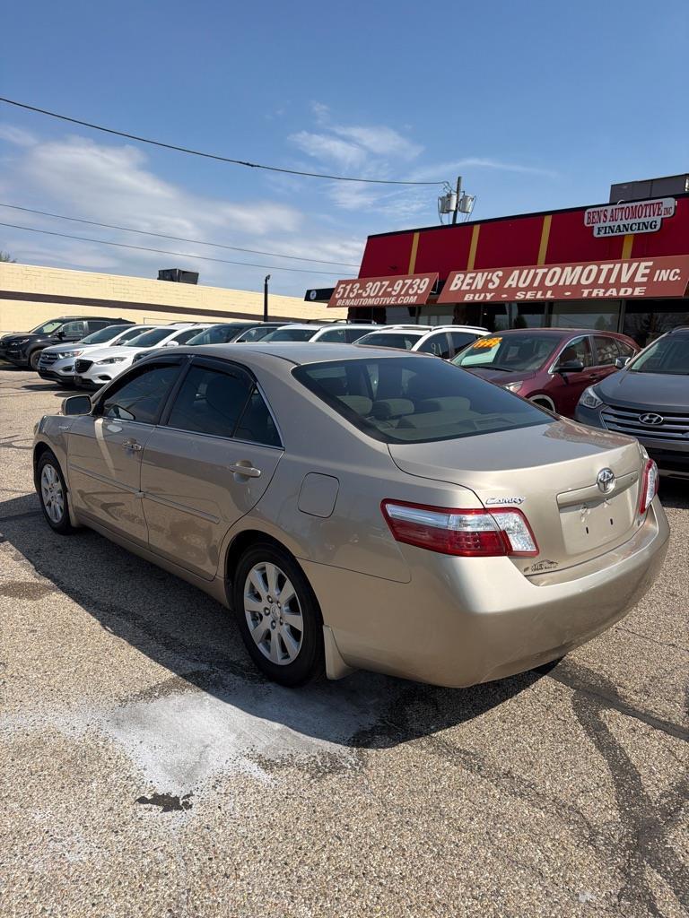 Toyota Camry Hybrid Sedan 2009