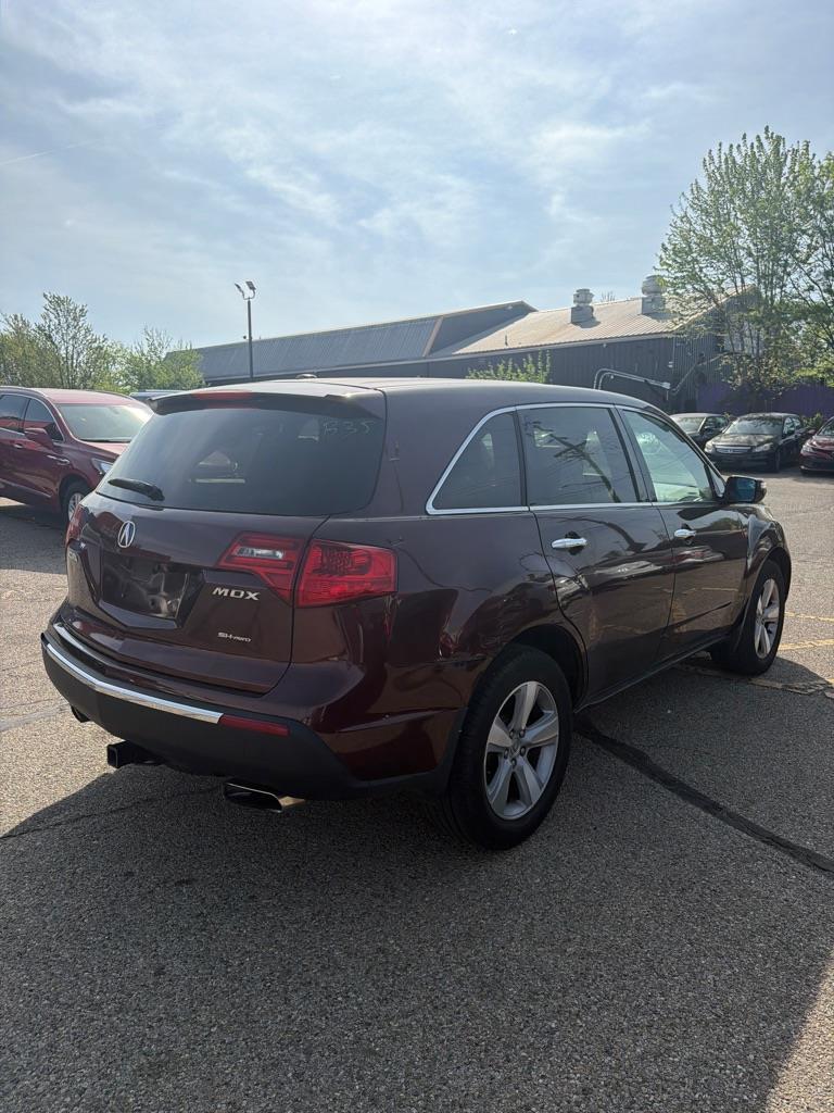 Acura MDX 6-Spd AT w/Tech and Entertainment Package 2011