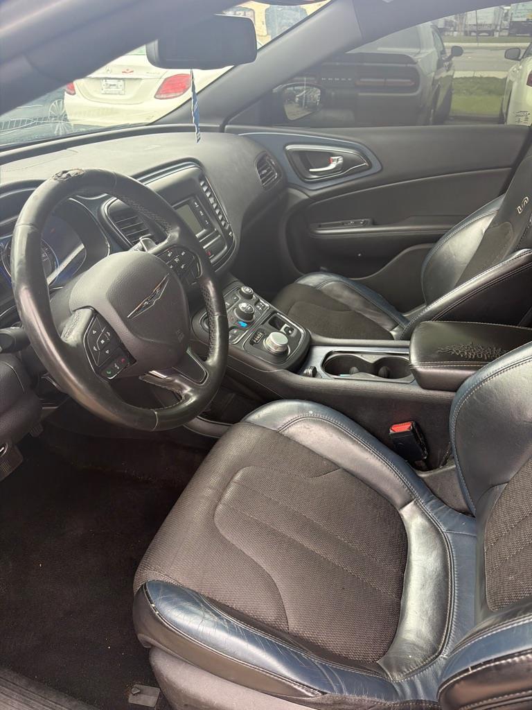 Chrysler 200 S 2016