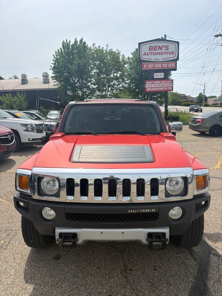 2008 Hummer H3 SUV's photo