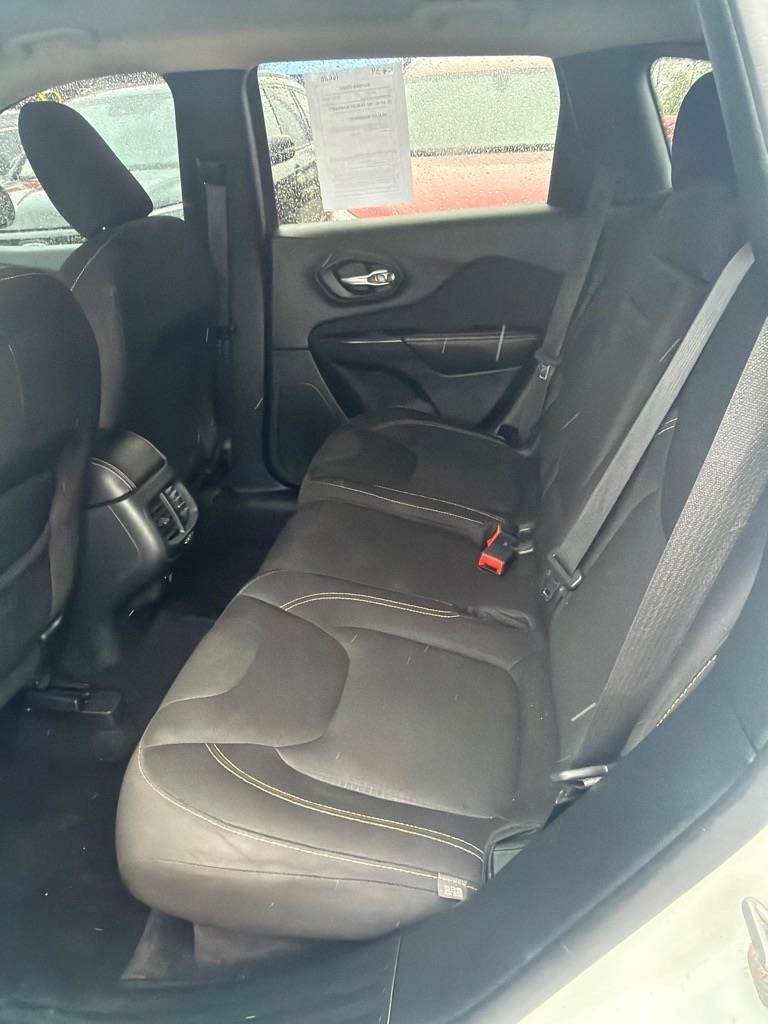 Jeep Cherokee Latitude 4WD 2016