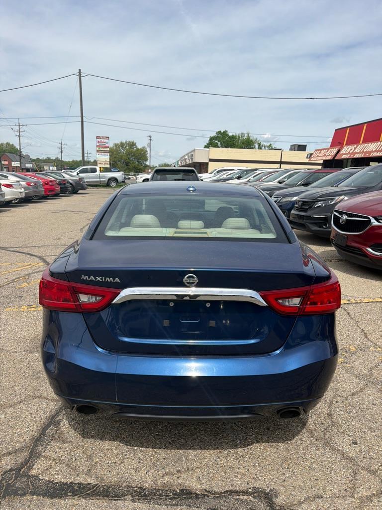 Nissan Maxima 3.5 S 2016