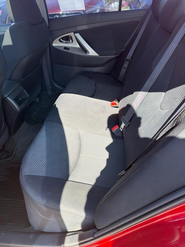 Toyota Camry SE 5-Spd AT 2009