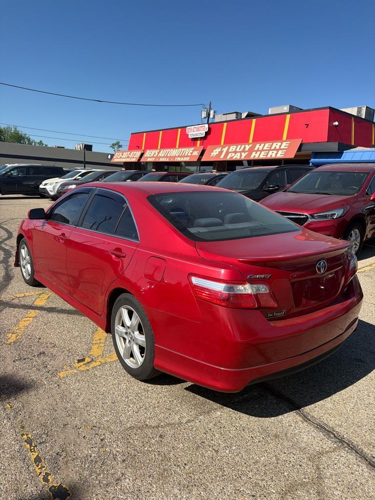 Toyota Camry SE 5-Spd AT 2009