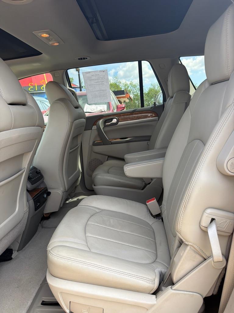 Buick Enclave Premium FWD 2012