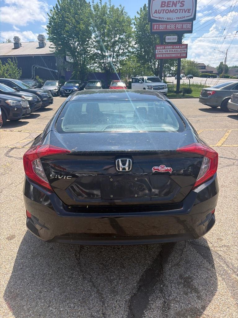 Honda Civic LX Sedan CVT 2017