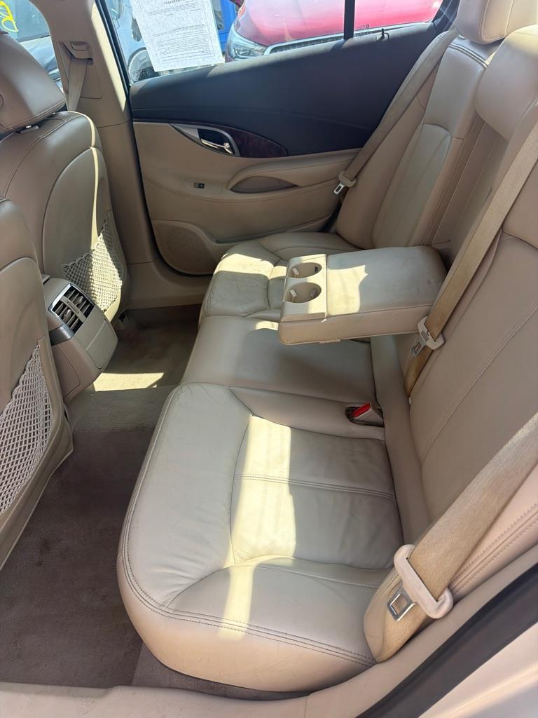 Buick LaCrosse CXL FWD 2010